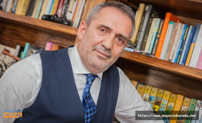 Mehmet Akif Ersoy Olmak Şerefti! Yavuz Bingöl Fuat Oktay’a Teşekkür Etti