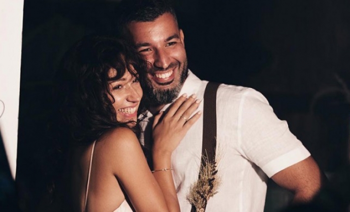 Zeynep Bastık ve Tolga Akış Nikah Masasına Oturuyor