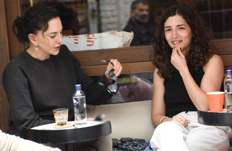 Hande Ataizi’nin uzun ve keyifli sohbeti!