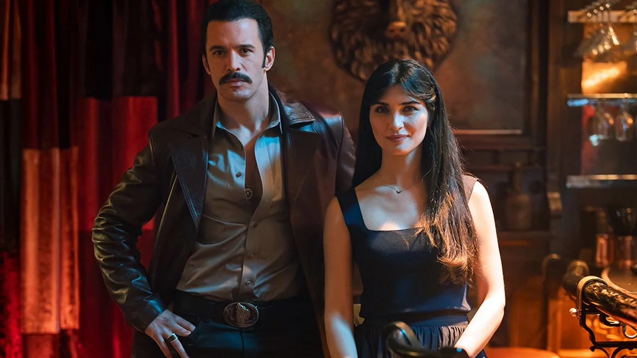 Barış Arduç ve Tuba Büyüküstün’lü ‘Dehşet Bey’in yayın tarihi belli oldu!