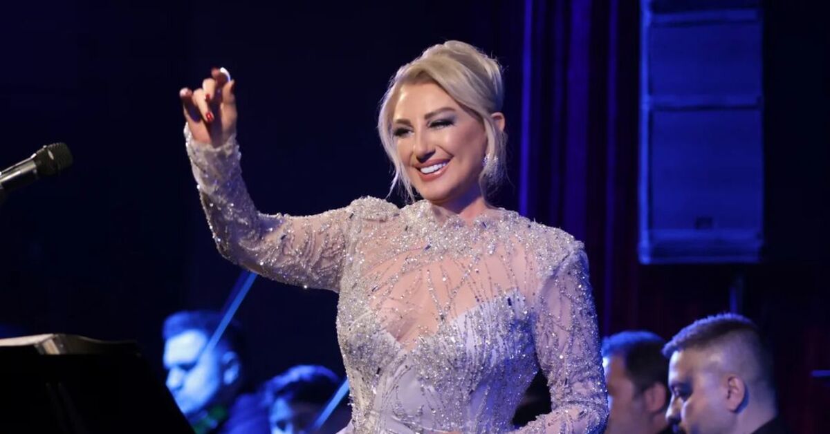 Nijeryalı hayranıyla şarkı söylemişti: Muazzez Ersoy, aşk iddialarına ateş püskürdü!