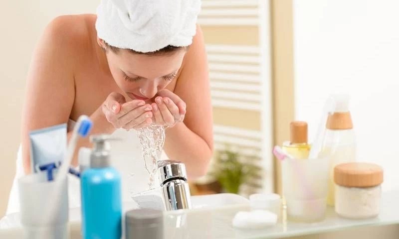 Güzellik meraklıları buraya: İşte sivilce yapan besinler!